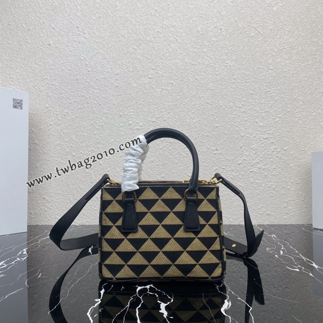 Prada專櫃新款刺繡織物包小號手提女包 1BA906 普拉達迷你殺手包 csp1647
